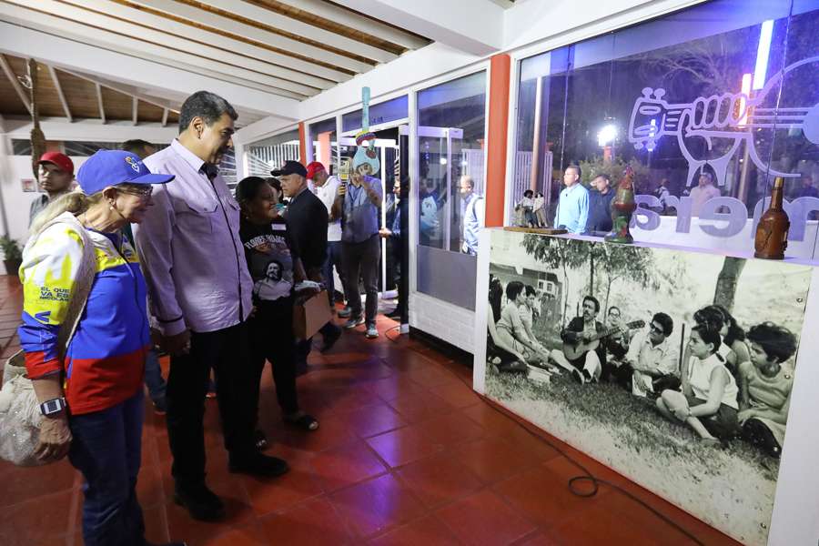 Maduro instruye construcción de ruta turística en barrio natal de Alí Primera