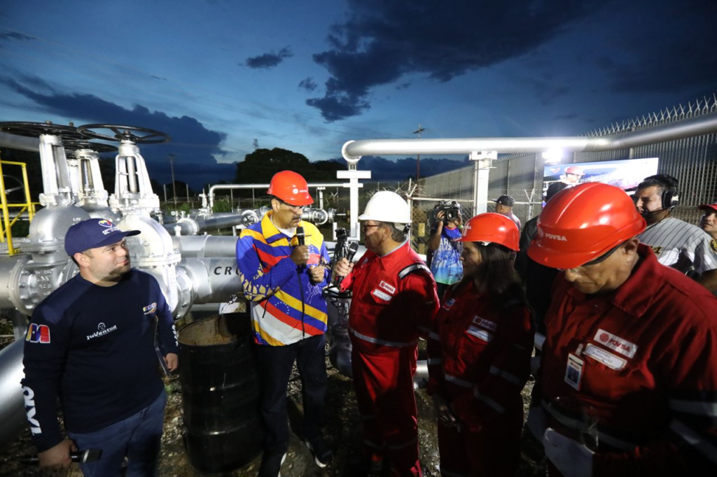 Maduro invita a empresarios estadounidenses a invertir en Venezuela