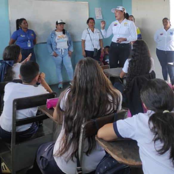 Más de 3 mil estudiantes se benefician con jornadas de prevención integral