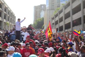 Masivo recibimiento a Maduro en Zulia
