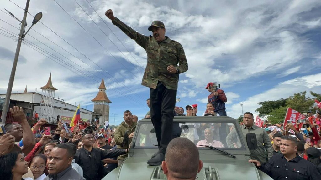 Multitud se aglomeró en Carabobo para saludar a Maduro