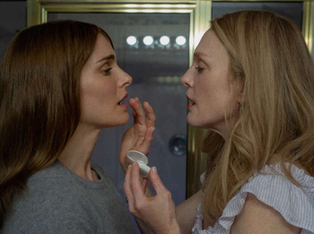 Natalie Portman y Julianne Moore cuentan los 'Secretos de un escándalo'