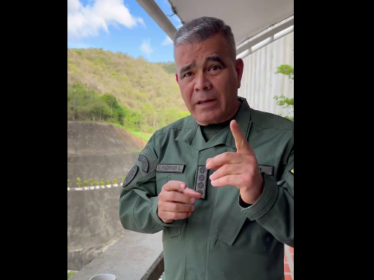 "tenemos que estar ojo avizor para que esta oligarquía nunca más se apodere de los grandes proyectos históricos de latinoamérica"