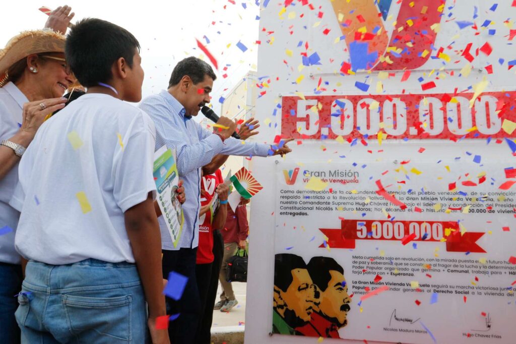 Presidente Maduro entrega vivienda 5 millones en Cabudare