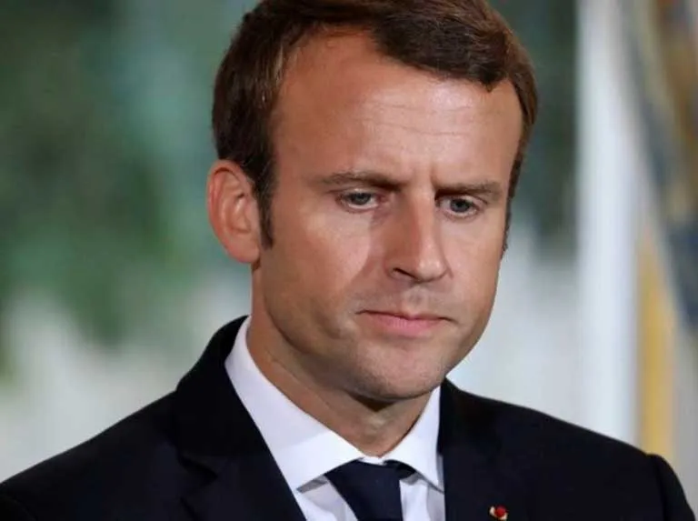 Presidente de Francia anuncia disolución del Parlamento