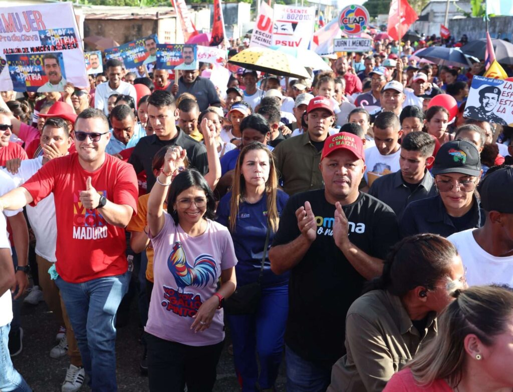 Rodríguez recalcó que los apellidos piden voto "y se robaron Citgo"