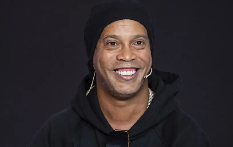 Ronaldinho critica a la Selección de Brasil "Es uno de los peores equipos"