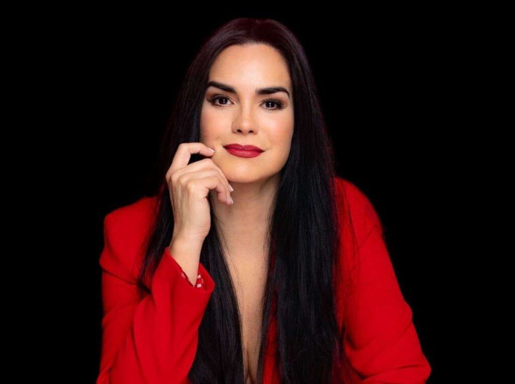 Scarlet Ortiz soltó detalles de 'Héroes', su nuevo proyecto