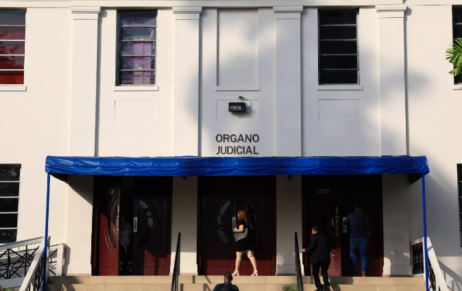 Tribunal absuelve a los 28 acusados de lavado de dinero por el caso de los "Papeles de Panamá"