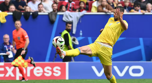 Ucrania remonta y vence a Eslovaquia