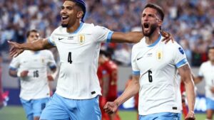 Uruguay golea a Bolivia y Panamá sorprende a EEUU