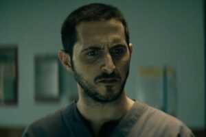 El actor Tomer Capone de 'The Boys' revela la sexualidad de Frenchie y desvela su relación con Colin: "No es blanco o negro, es algo intermedio"