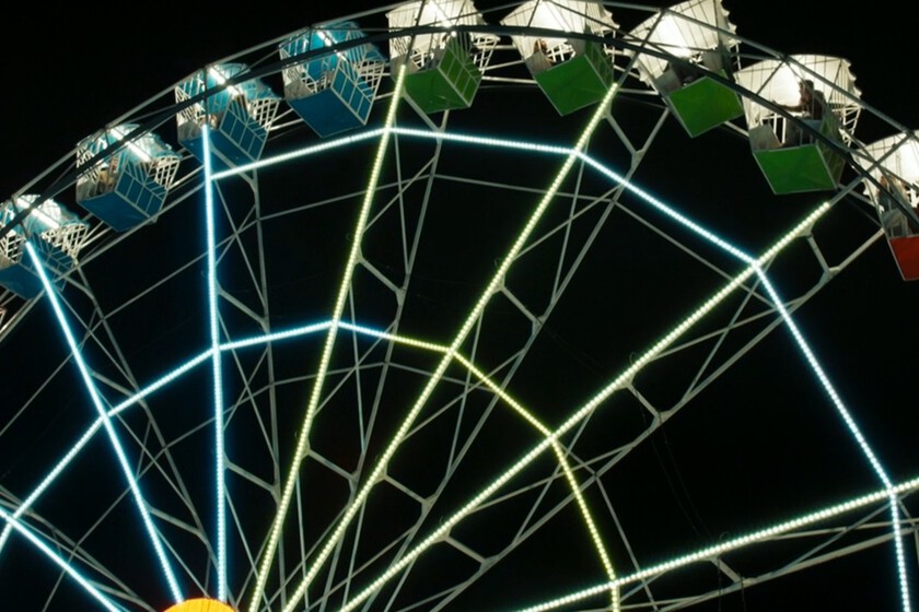 La película de viajes en el tiempo que arrasó en Prime Video se estrena por sorpresa en televisión. Una comedia de ciencia ficción que mezcla 'Regreso al futuro' con 'La princesa prometida'