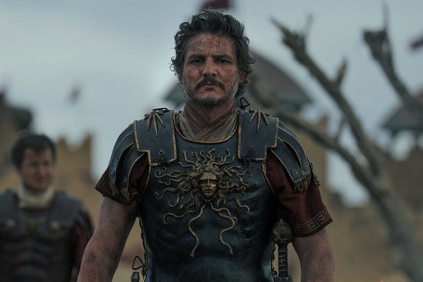 "Prefiero que me tiren de un edificio que volver a pelear con él". Pedro Pascal se asustó tras enfrentarse a Paul Mescal en 'Gladiator 2'
