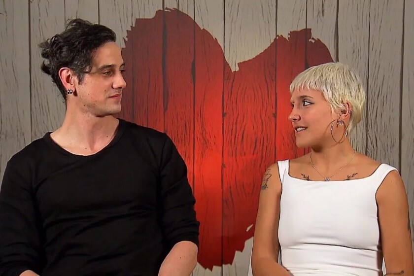 'First Dates', una soltera de Barcelona cambia de opinión tras la respuesta de su cita. "Ese tema no lo perdono"