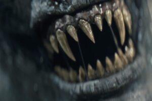 Prime Video acaba de estrenar una de las mejores películas de terror del último año. Una aventura sobrenatural inédita en cines que tardó 20 años en hacerse y ahora arrasa en Amazon