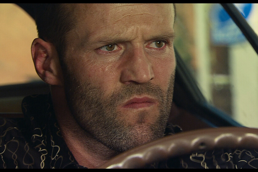 Azteca 7 presenta una sobredosis de adrenalina con Jason Statham en una carrera contra una muerte segura
