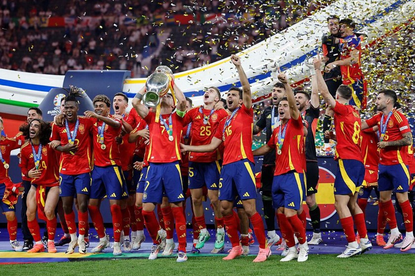 El fútbol arrasa en audiencias con la victoria de España en la Eurocopa y deja a 'Titanic' con el agua al cuello