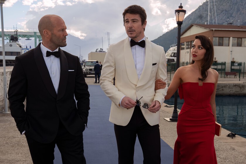 No es James Bond, es Jason Statham en una sardónica e ingeniosa aventura de espías de la mano de Guy Ritchie en Max México