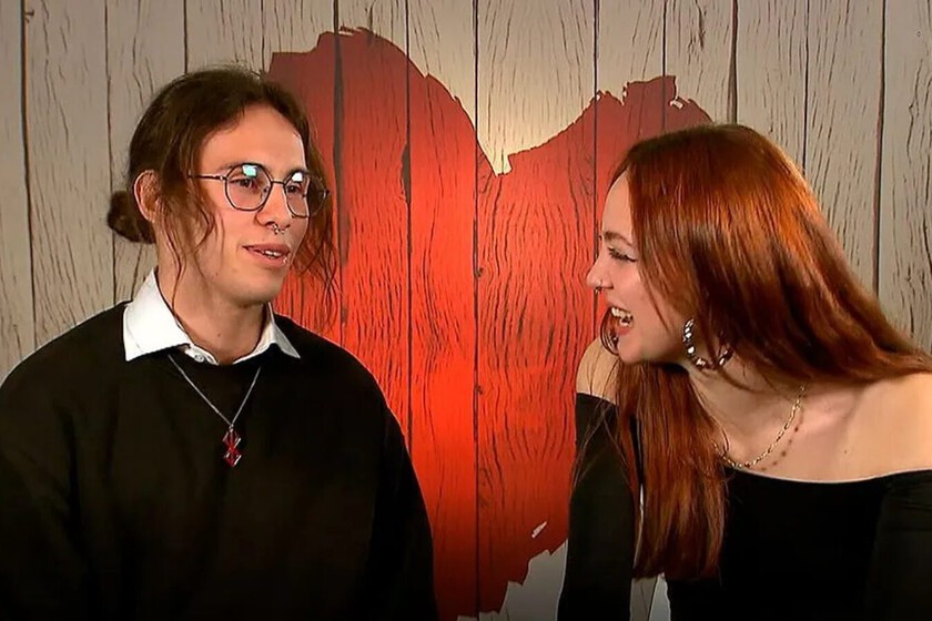 'First Dates', una soltera de Granada no puede dejar de mirar al chico de la mesa de al lado. "Necesito alguien que me ría las gracias"