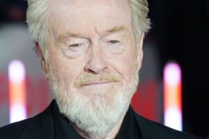 Tras mostrarse preocupado por la IA, Ridley Scott reivindica sus bondades después de utilizarla en 'Gladiator 2'. "Tienes que abrazarla"