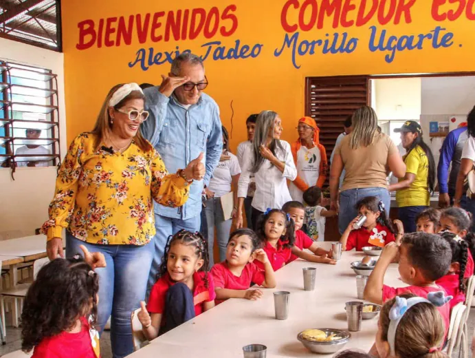 Bricomiles de Falcón suman 300 centros educativos transformados