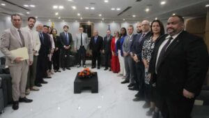 CNE recibió este jueves a expertos electorales de la ONU