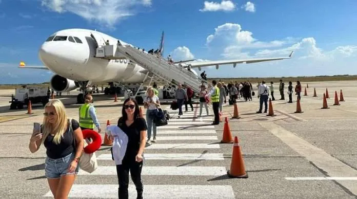 Arribó a Margarita segundo vuelo charter Ecuador