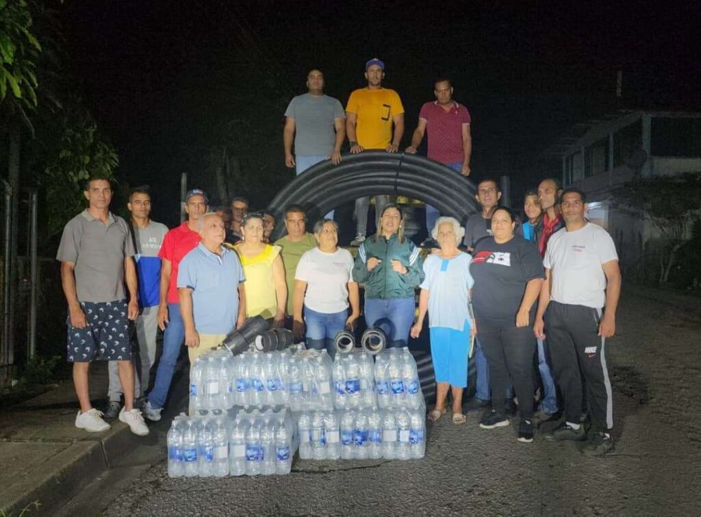Entregado 200 metros de tuberías para el servicio de agua en Acosta