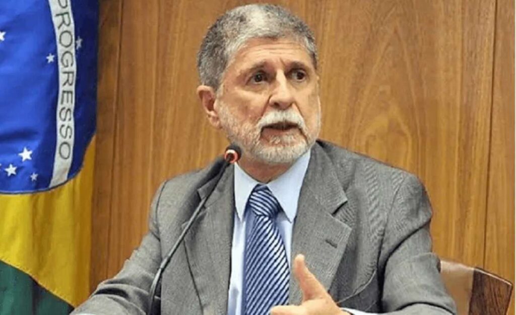 Excanciller Celso Amorim participará como veedor