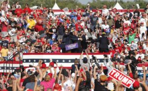 FBI identificó al tirador que hirió a Trump en un mitin