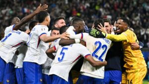 Francia se impone a Portugal en tanda de penaltis y pasa a semifinal