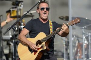 La canción que lanzó Franco de Vita en apoyo a Edmundo González