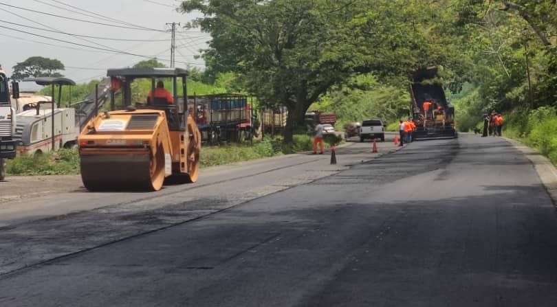Han colocado 5.500 t de asfalto en Panamericana