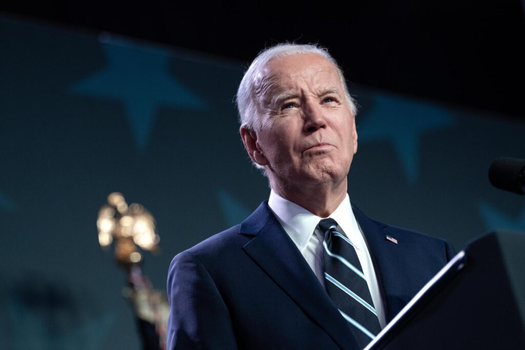 Heredera de Disney pide sustituir a Biden