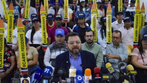 Ecarri promete escuelas innovadoras para toda Venezuela: «Sin educación, no hay nación»