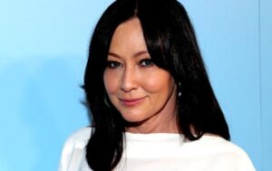 Fallece Shannen Doherty, icono de la televisión de los 90, a los 53 años