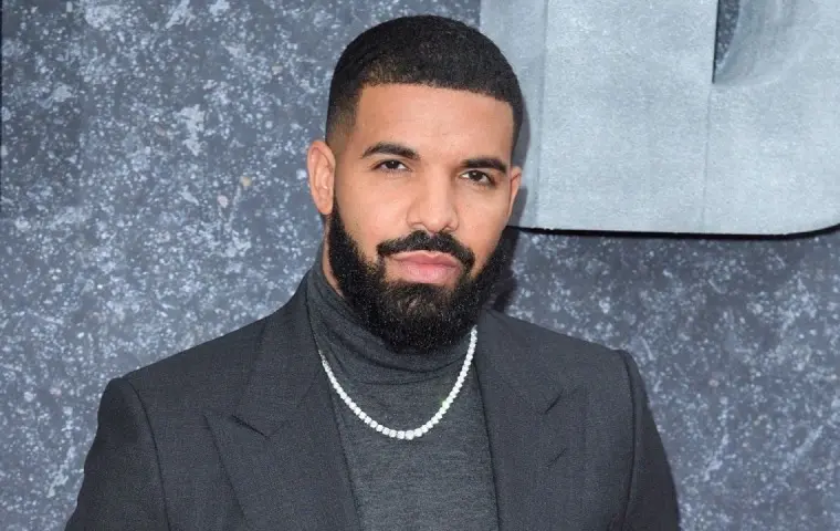 Mansión de Drake se inunda tras torrenciales lluvias en Toronto