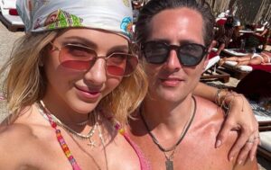 Sasha Fitness saca sus pasos prohibidos con su esposo en Mykonos