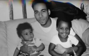 Romeo Santos sorprende a sus seguidores con fotos inéditas de sus hijos