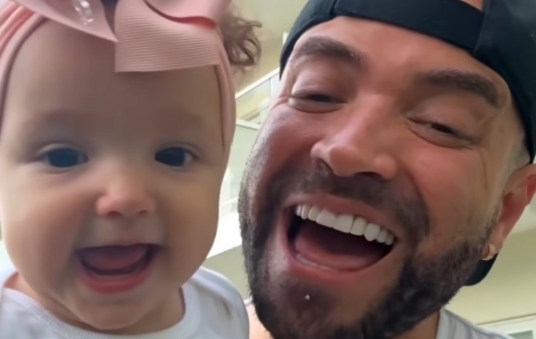 Nacho lanza nueva canción dedicada a Venezuela a una semana de las elecciones