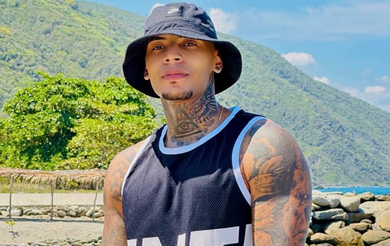 ¡Sin miedo! El rapero Scrop expone en redes a los artistas que apoyan a Nicolás Maduro