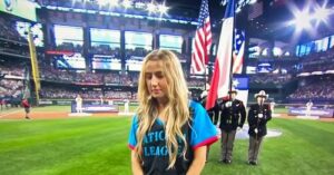 ¡Polémica! Ingrid Andress reconoció que estaba borracha durante su interpretación del himno de EEUU