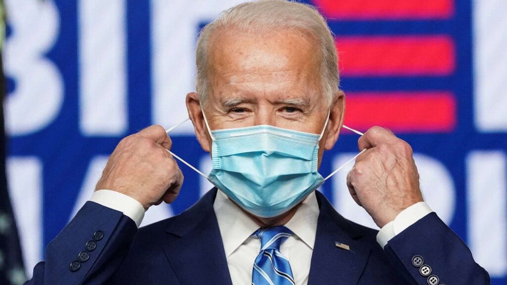 Joe Biden da positivo de COVID-19 en medio de atropellada campaña