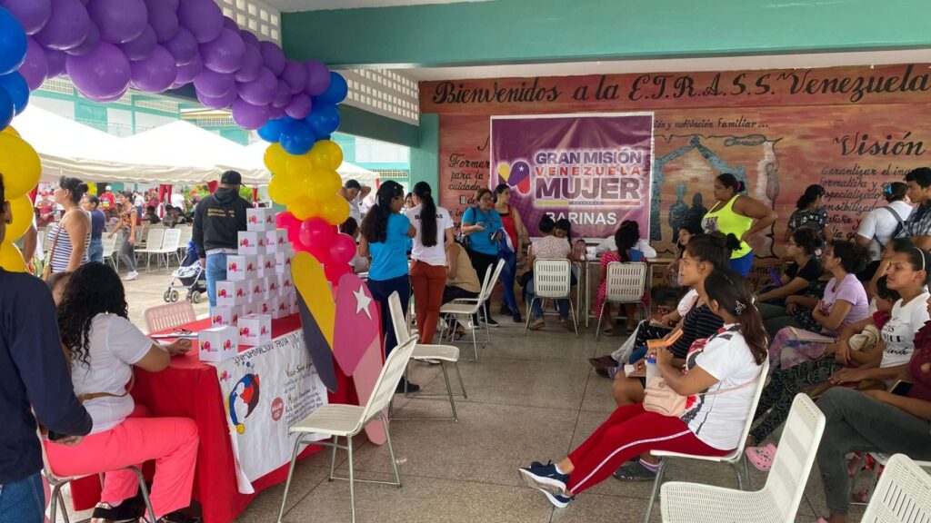 Jornada de salud benefició a más de 400 personas en Barinas 
