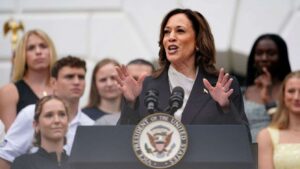 Kamala Harris asegura el apoyo de la mayoría de los demócratas influyentes