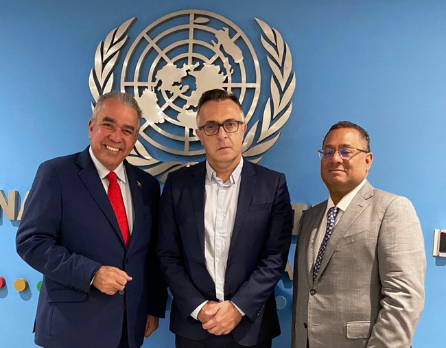 Martínez se reunió con panel de expertos electorales de la ONU en Venezuela