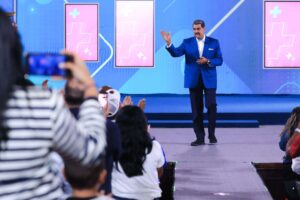 Maduro: 1x10 del Buen Gobierno será Ley de la República