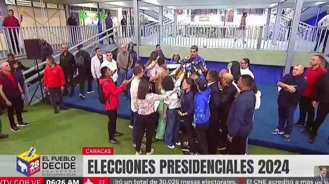 Nicolás Maduro ejerció su derecho al voto para las presidenciales