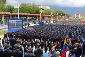 Maduro encabezó gran parada de la PNB por el Día del Policía en Venezuela